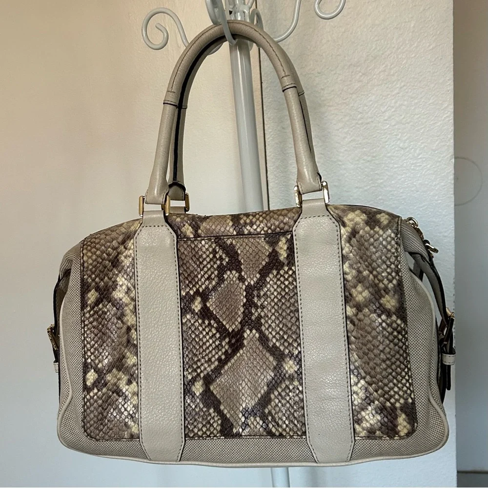 Michael Kors Snakeskin-Print Beige Leather Shoulder Bag With Gold-Tone Accents & - Picture 2 of 16